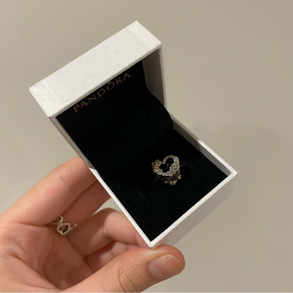 Pandora | Silver Heart And Floral Pandora Charm 🤍 - Picture 1 of 9